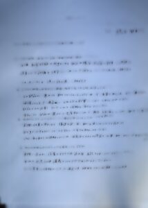 非常用発電機の専門会社 株式会社ロジエイティブ は、発電機・非常用発電機の エンジンがかからない、始動しない、あるいはすぐ止まるといったトラブルに迅速対応する 修理会社 です。これらの不具合の原因は、バッテリーや基板などの電気系統の故障、または燃料供給の不良などエンジン側の問題が多くを占めます。弊社は長年の経験と専門知識を活かし、正確な原因診断と適切な修理を行い、大切な非常用発電機を確実に復旧させます