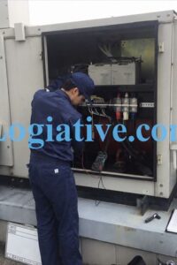 非常用発電機の専門会社、株式会社ロジエイティブは、非常用発電機の修理や点検において豊富な経験と専門知識を誇ります。私たちは、AVR故障や電圧不良、バッテリーの放電といった問題に迅速に対応し、お客様の発電機が動かない、または異常を示す場合にも確実に解決策を提供します。落雷や地絡による故障や、古くて生産終了を迎えた電装系部品の修理もお任せください。電圧制御やバッテリーの充電問題、基板故障など、あらゆる電装系の不具合に対応し、信頼性の高いサービスを提供します。ビルオーナーやビル管理会社、設備担当者の皆様に、最適なソリューションを提供することをお約束します。