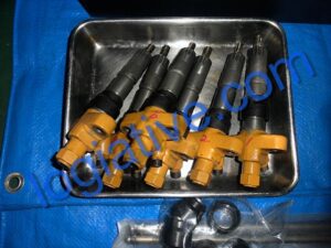 非常用発電機の冷却水漏れを放置すると、オーバーヒートや途中停止、エンジン損傷につながる危険があります。冷却水漏れの原因や症状、負荷試験の重要性を専門会社がわかりやすく解説します。 / 非常用発電機の専門会社 株式会社ロジエイティブ 非常用発電機の冷却水漏れを放置すると、オーバーヒートや途中停止、エンジン損傷につながる危険があります。冷却水漏れの原因や症状、負荷試験の重要性を専門会社がわかりやすく解説します。