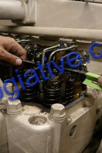 発電機　非常用発電機　整備　修理　メンテナンス　故障　原因　水漏れ　白煙　黒煙