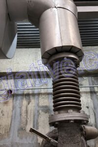 非常用発電機の更新工事で問題となるアスベスト。排気管保温材や消音器断熱材などに使用されている可能性があります。調査義務や除去工事、費用への影響、更新時の注意点を発電機専門会社が分かりやすく解説します。