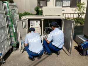 埼玉県のチェーン店で非常用発電機更新工事を実施。発電機選定、土台拡張、移設、下取り、産廃処分費削減、消防対応までワンストップで対応します。